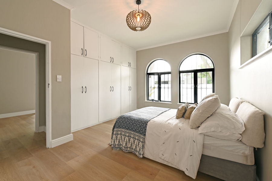 To Let 5 Bedroom Property for Rent in Newlands Western Cape